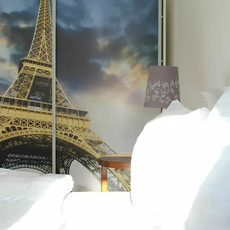 F24 Elector Guest house 3*